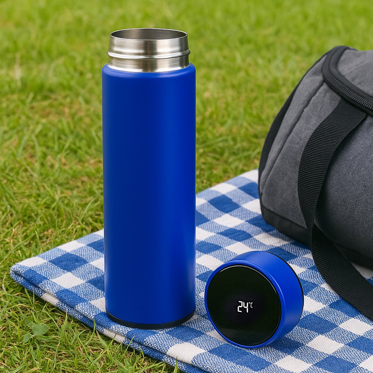 Blue Vacuum Insulated Water Bottle (1 Pc  500ml) Blue Vacuum Insulated Water Bottle (1 Pc  500ml)